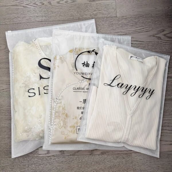 Multiple custom logo printed non woven clothing zipper bags for fashion boutique brands