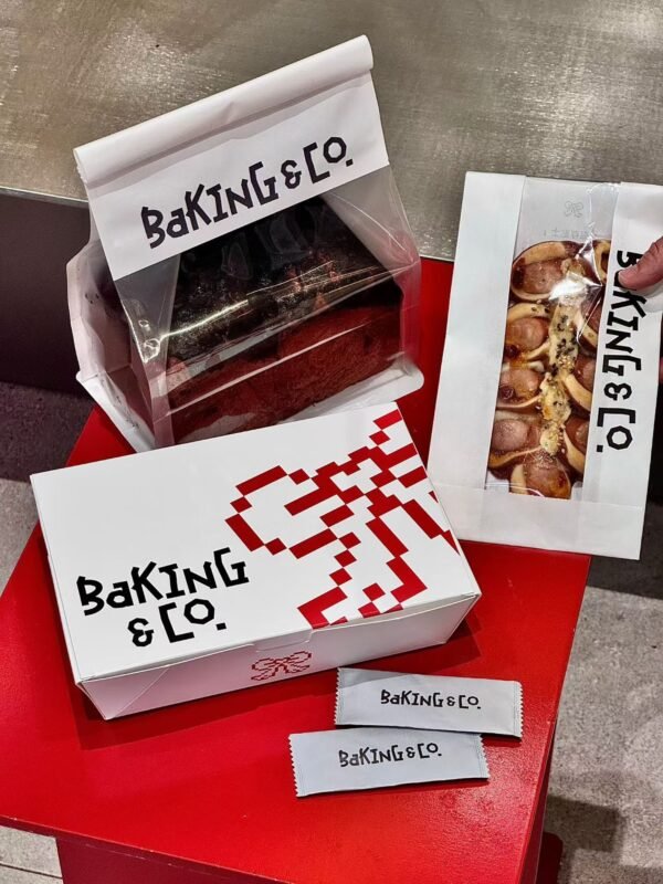 custom-full-set-bakery-packaging