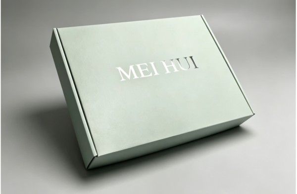 sage-green-mailer-box-silver-foil-logo Luxury custom mailer box with silver foil logo for premium branding
